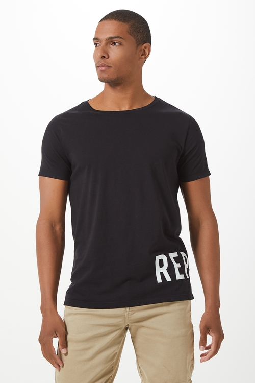 T-SHIRT MASCULINA GOLA CARECA